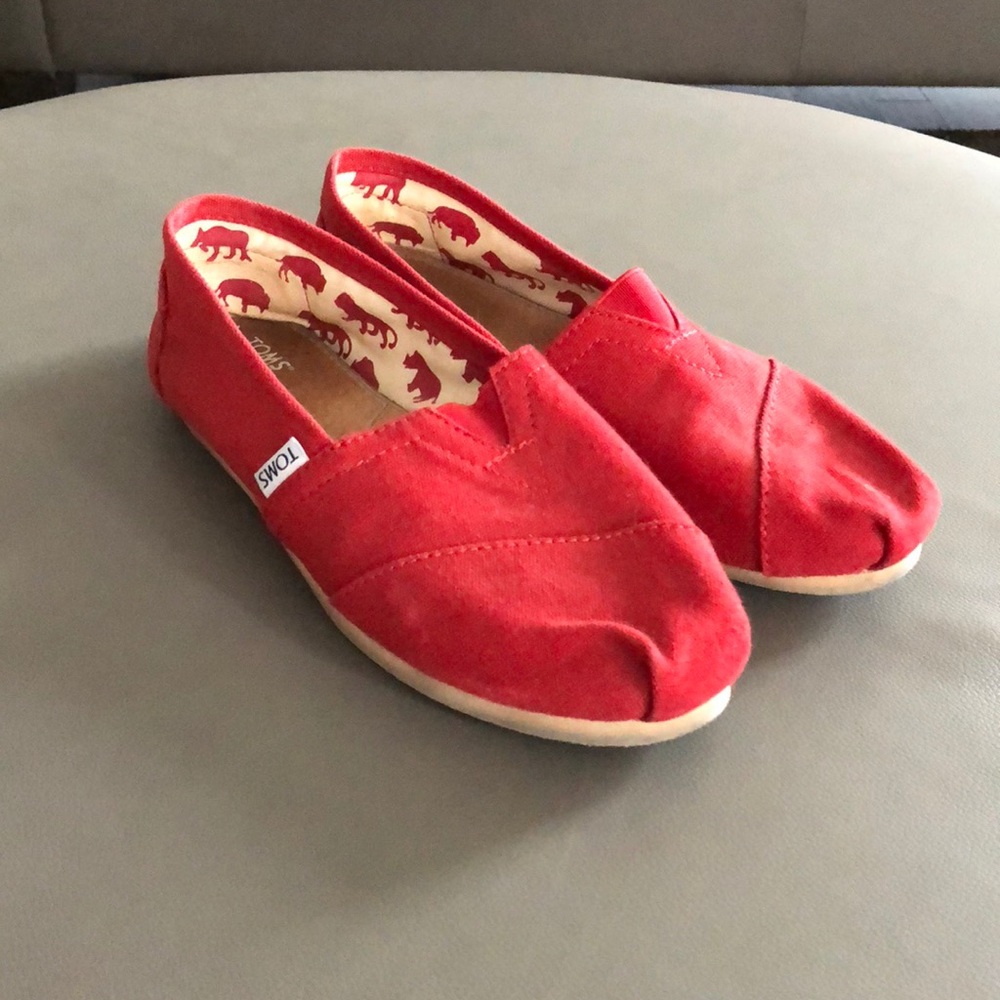 Toms slip on shoes.